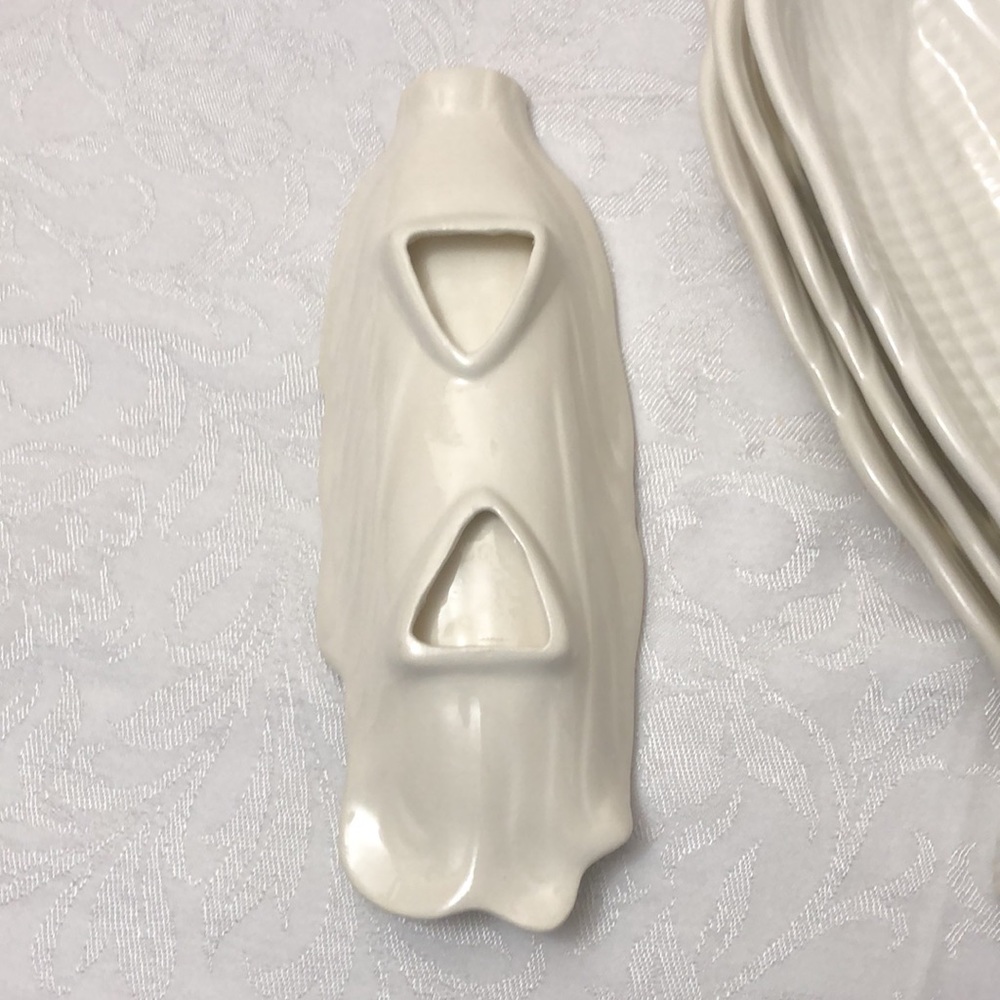 Set of 8 ceramic hand made new corn on the cob dishes with salt - pepper shaker - Picture 7 of 7